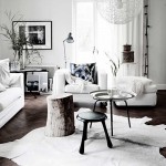 Белый цвет стен в интерьере. Белая шкура животного на полу