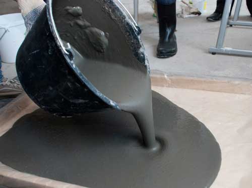 Заливка бетонной стяжки своими руками