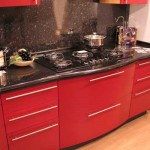 Кухни в черно-красном цвете. Фото 17