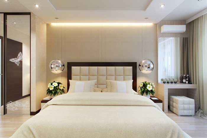 Идея интерьера спальни кремового цвета. Дизайн большой спальни