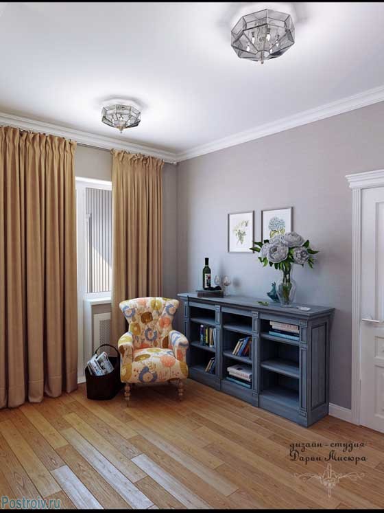 Дизайн большого коридора в квартире. Плотные шторы на окнах - Фото