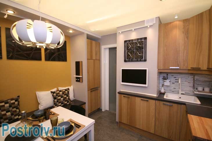 Кухня после ремонта в Москве в стиле арт-деко - Фото
