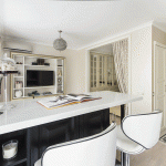 Интерьер гостиной после ремонта. Спальня отгороженная гипсокартоном в однокомнатной квартире студии - Фото