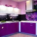 Фиолетовый цвет в интерьере кухни. Фото