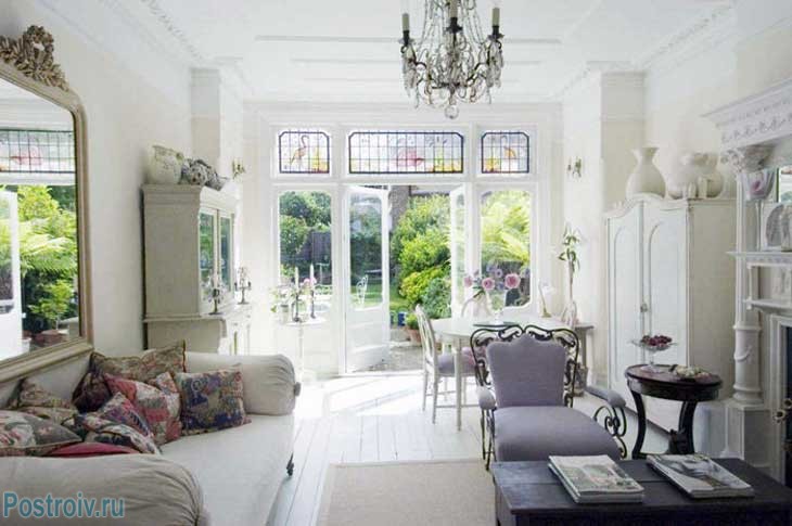 Французский стиль в интерьере гостиной. Фото
