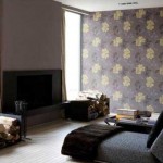 Комбинирование однотонных обоев в зале. Фото