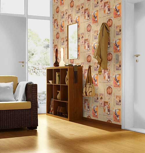 Светлые комбинированные обои в прихожей Светлые комбинированные обои в прихожей