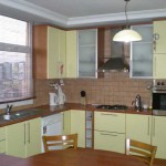 kuhnia-v-jeltom-cvete-foto29