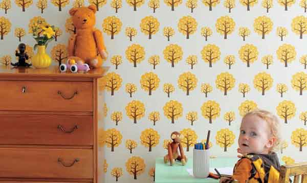 Обои для детской с желтым рисунком