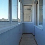 Панели пвх на балконе. Фото