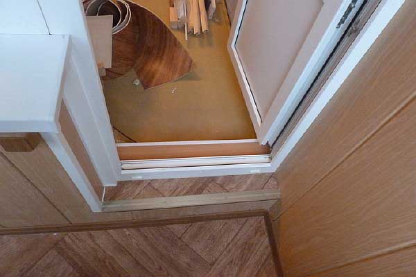 Отделка балкона своими руками панелями МДФ. Фото