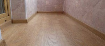 Внутренняя отделка балкона пластиковыми панелями. Фото