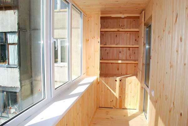 Вагонки на лоджии и балконе Вагонки на лоджии и балконе