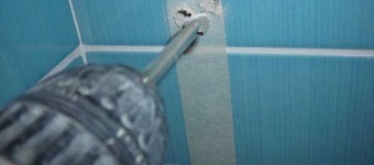 Как сделать отверстие в кафельной плитке своими руками. Фото