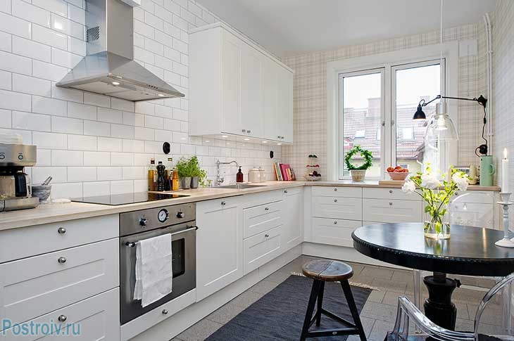 uglovaya-kuhnia-foto18