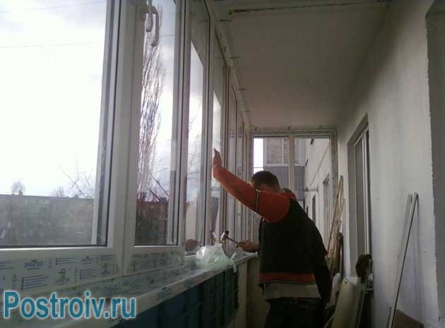 Делаем теплое остекление балкона Делаем теплое остекление балкона
